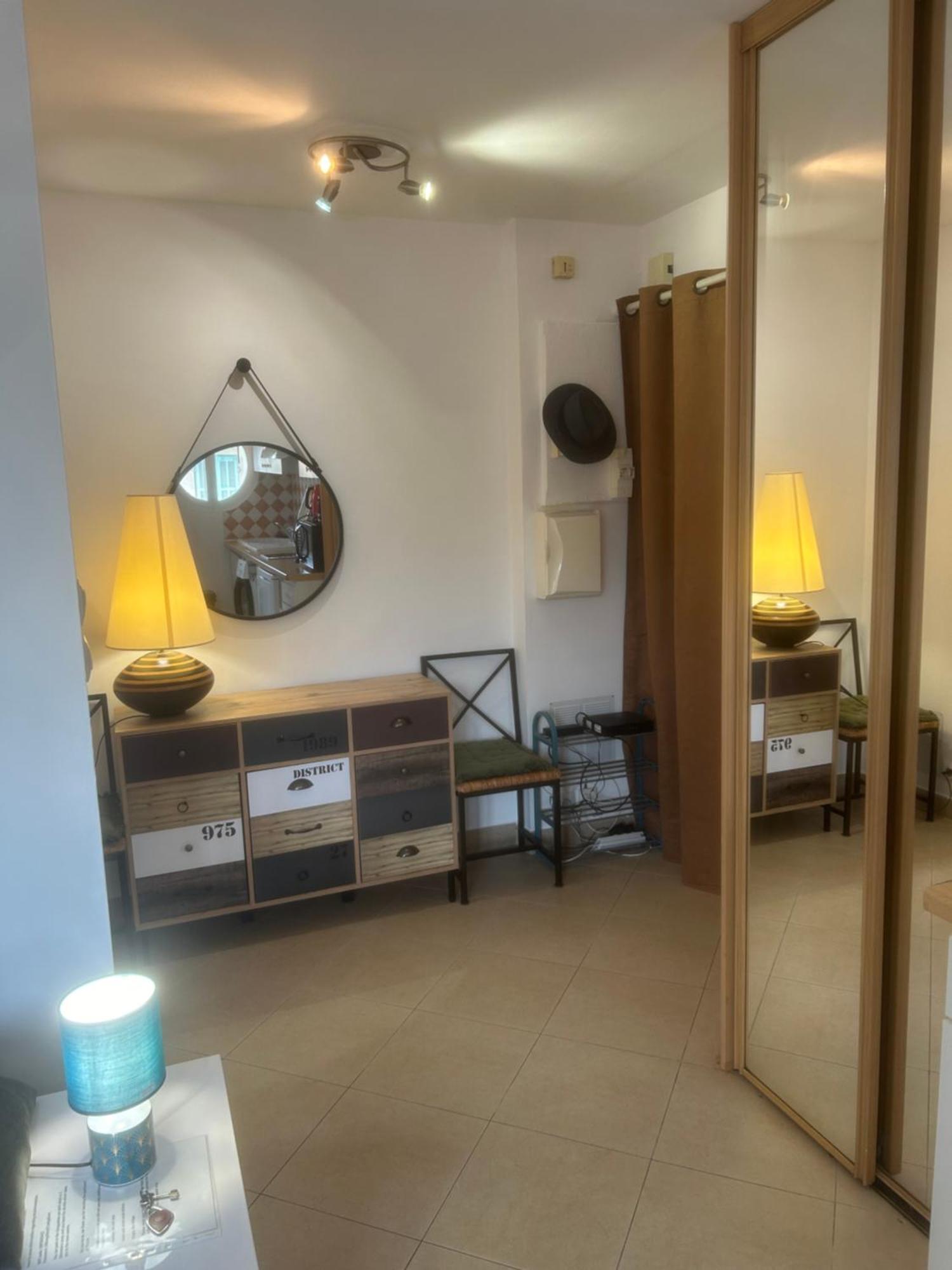 Appartement Centre Du Village Cassis Bagian luar foto